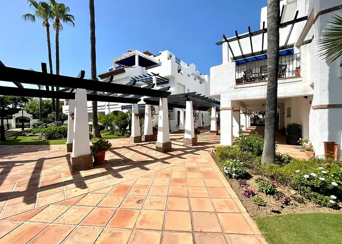 Solguest Apt A 7 Minutos De Puerto Banus 1ª Linea Playa!!!